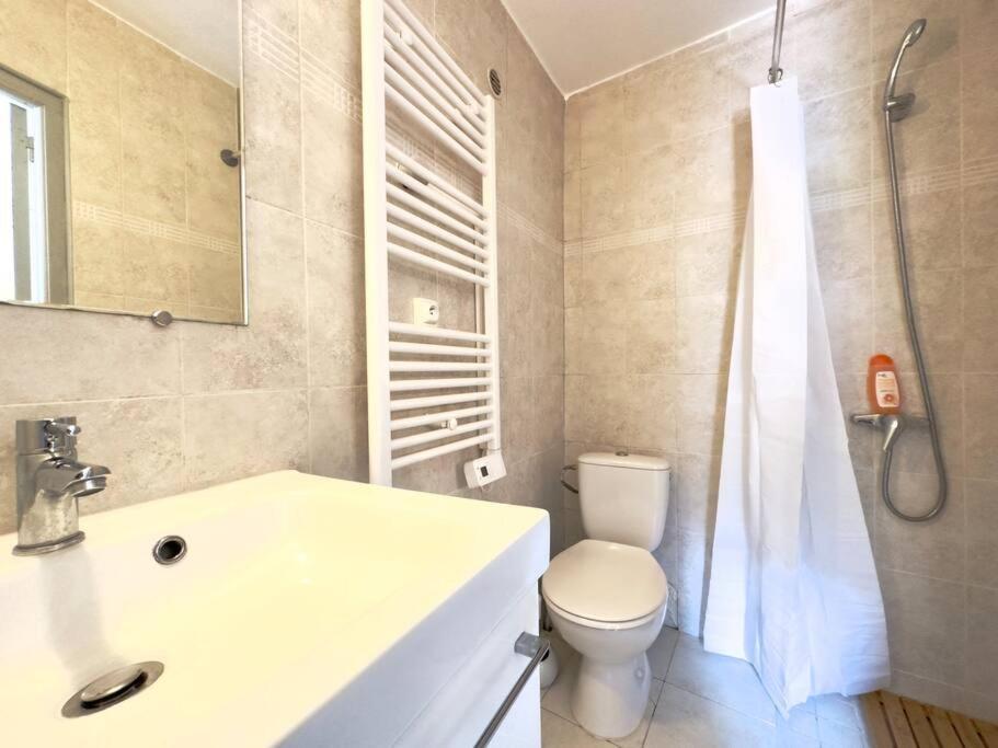 Charmant Studio A 200M Du Gardon Remoulins Exterior photo